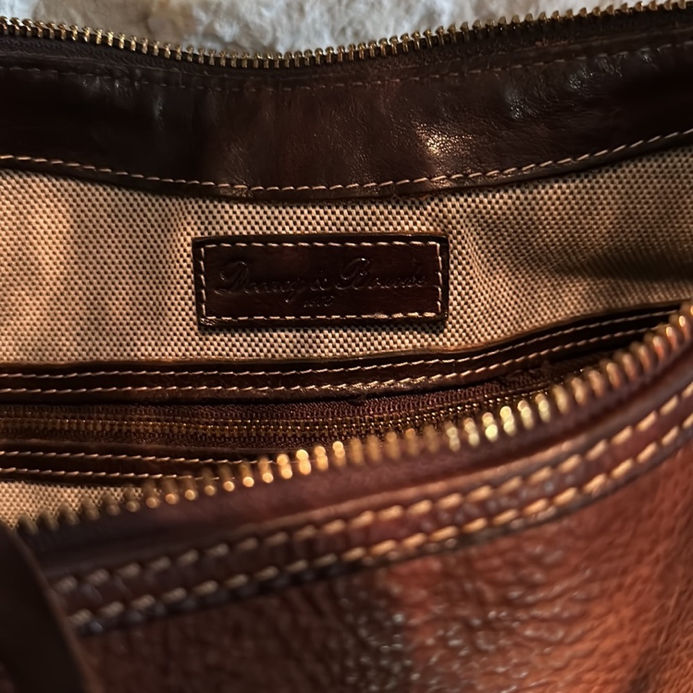 Dooney & Bourke 1975 - Picture 8 of 9
